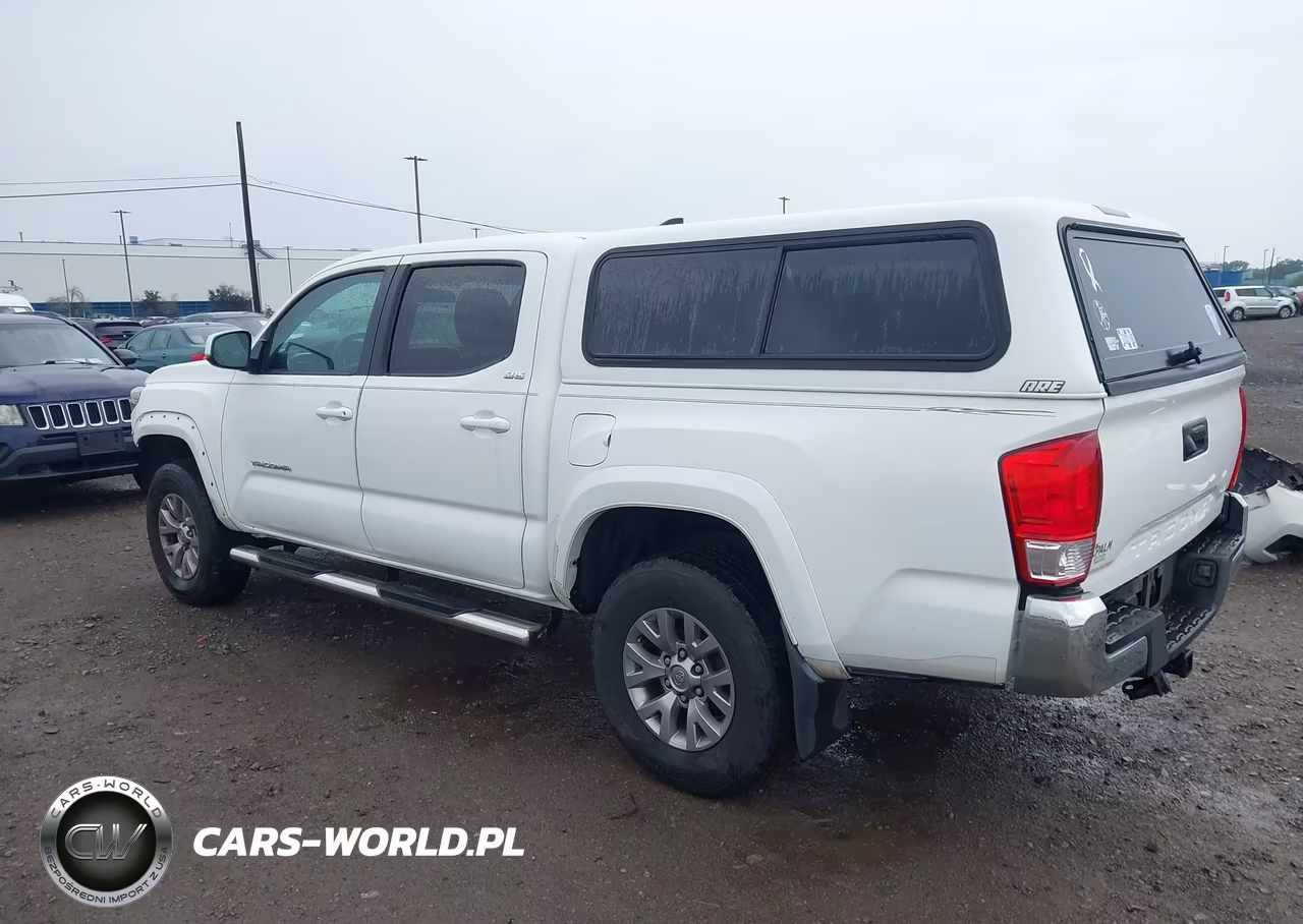 2017 Toyota Tacoma Sr5 VIN:5TFAX5GN3HX076572 - 3