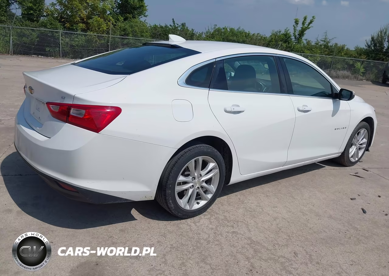 2016 Chevrolet Malibu 1Lt VIN:1G1ZE5ST5GF214723 - 4