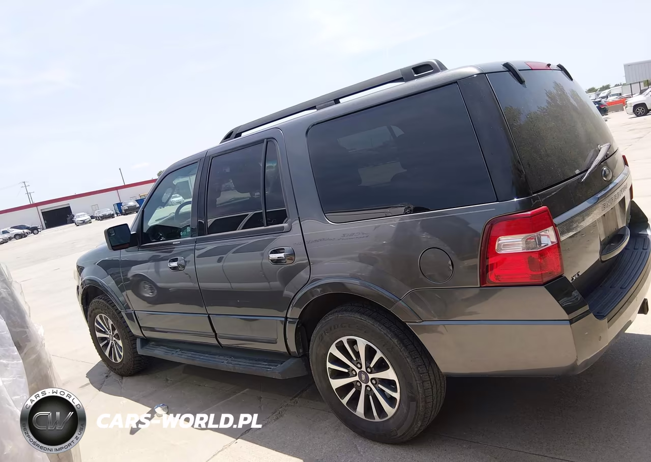 2015 Ford Expedition Xlt VIN:1FMJU1HTXFEF09467 - 14
