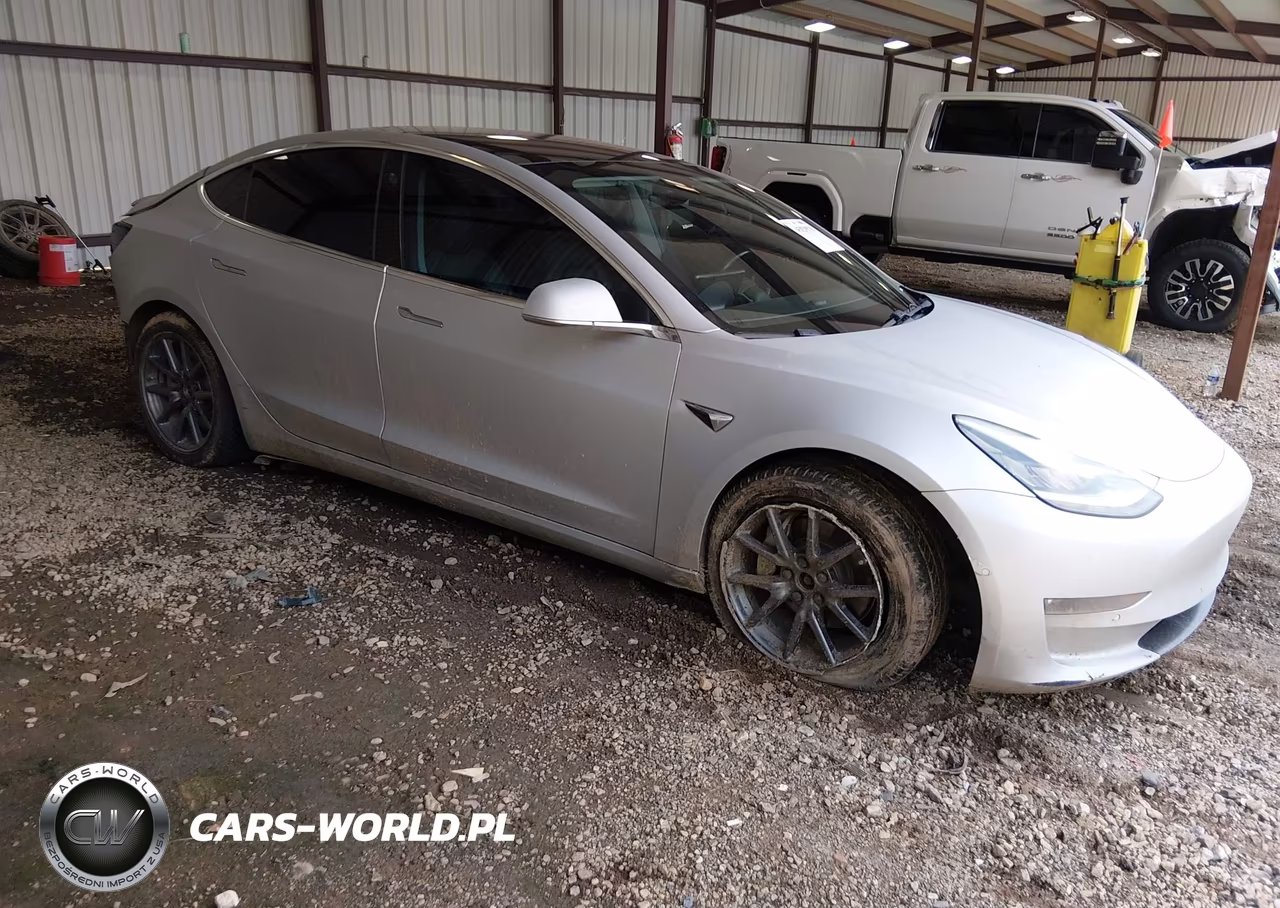 2018 Tesla Model 3 Long Range-Performance