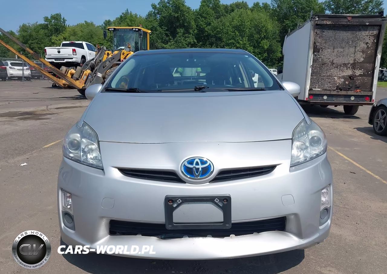 2011 Toyota Prius Four VIN:JTDKN3DUXB0274074 - 12