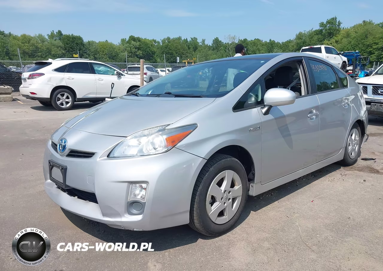2011 Toyota Prius Four VIN:JTDKN3DUXB0274074 - 2