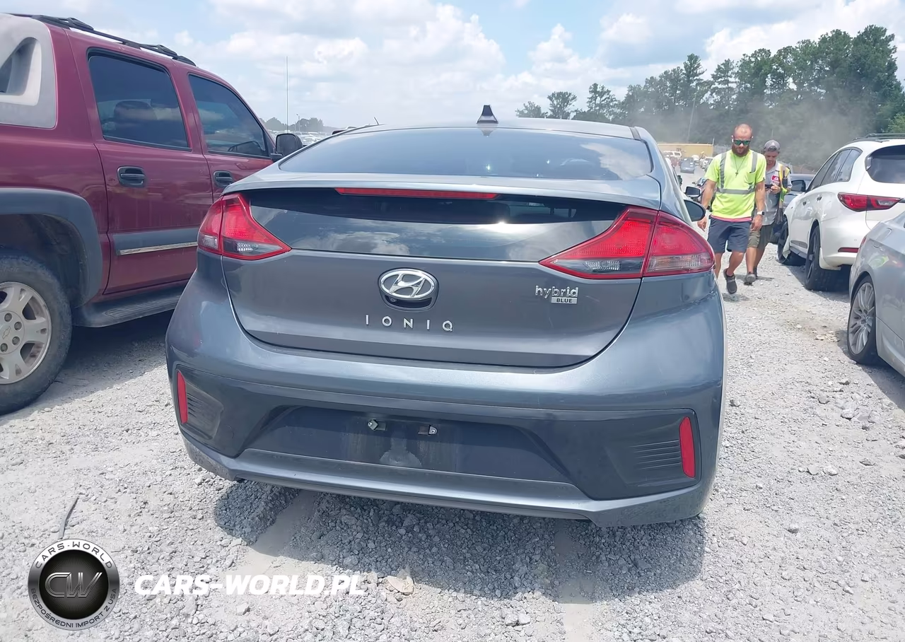 2019 Hyundai Ioniq Hybrid Blue VIN:KMHC65LC7KU168367 - 16