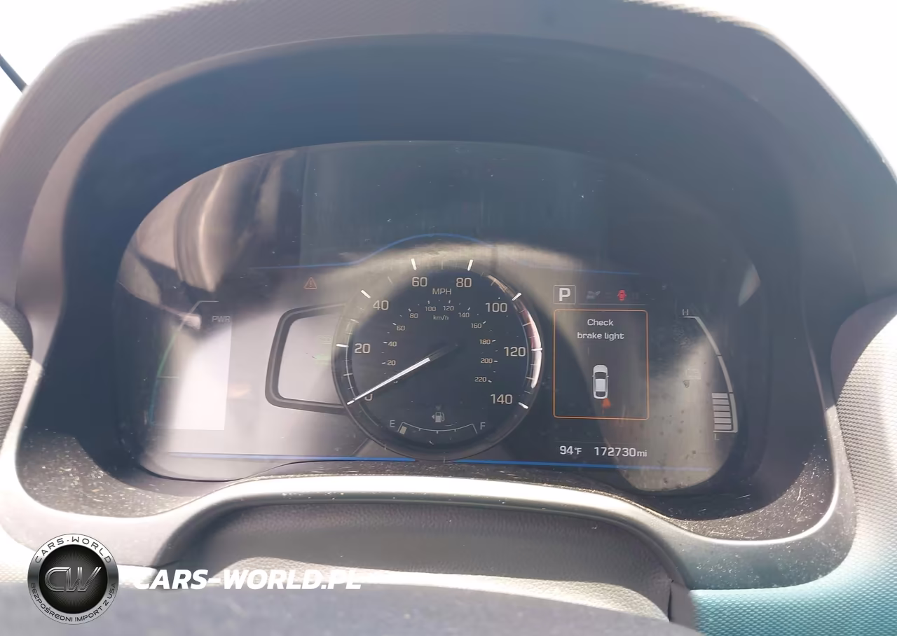 2019 Hyundai Ioniq Hybrid Blue VIN:KMHC65LC7KU168367 - 7