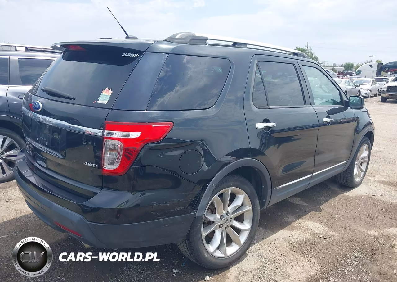 2011 Ford Explorer Xlt VIN:1FMHK8D86BGA31996 - 4