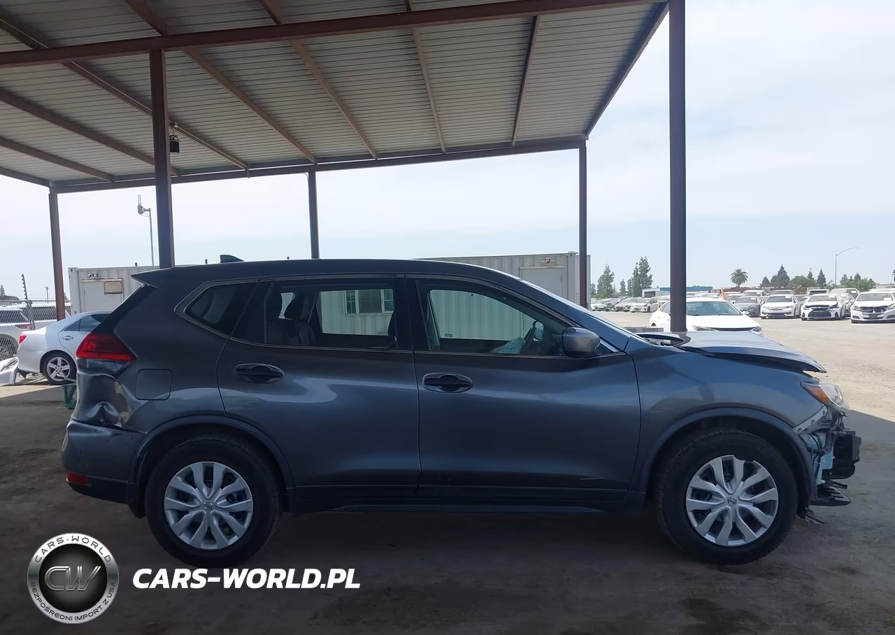 2017 Nissan Rogue S VIN:JN8AT2MT4HW408204 - 13