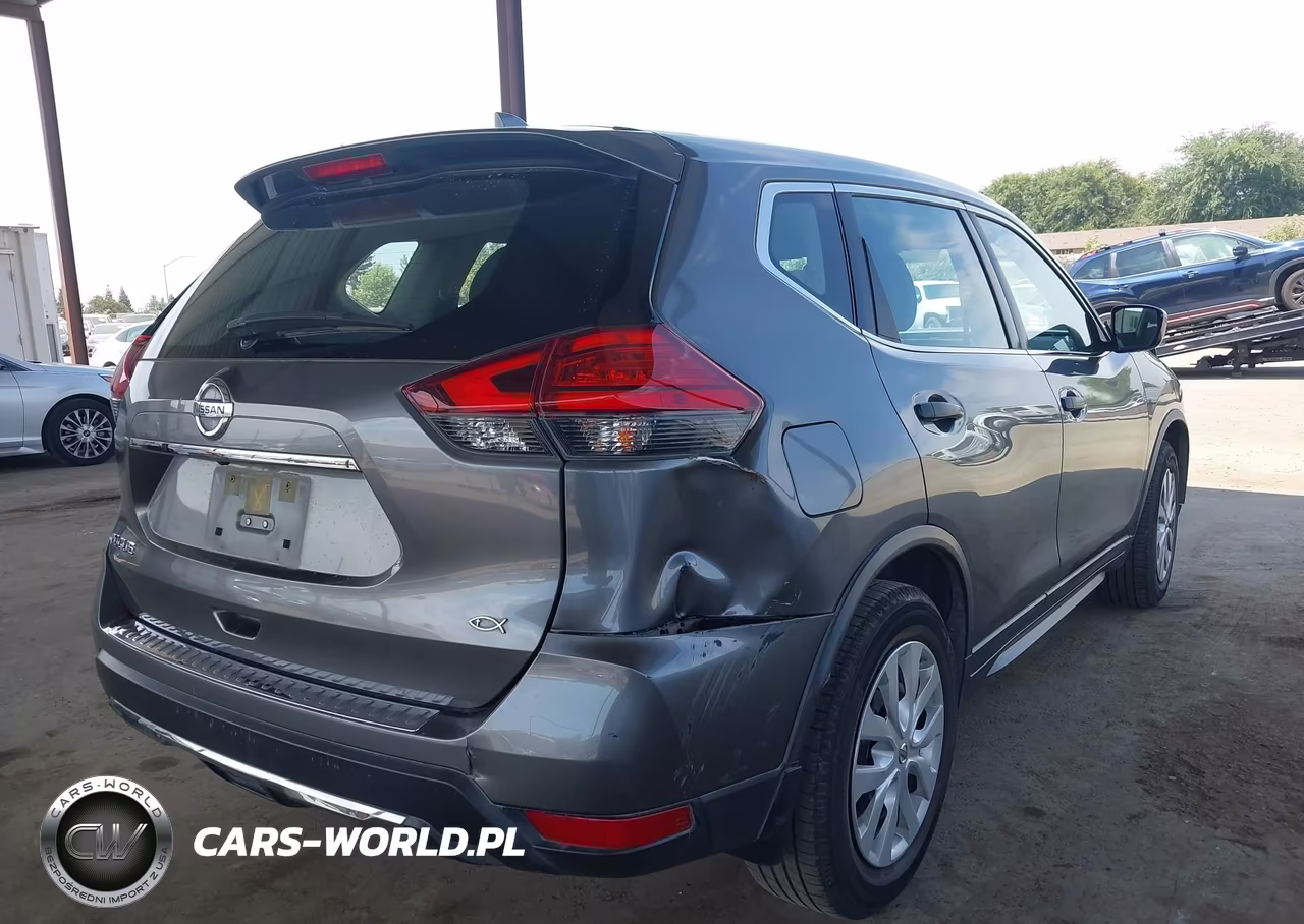 2017 Nissan Rogue S VIN:JN8AT2MT4HW408204 - 4