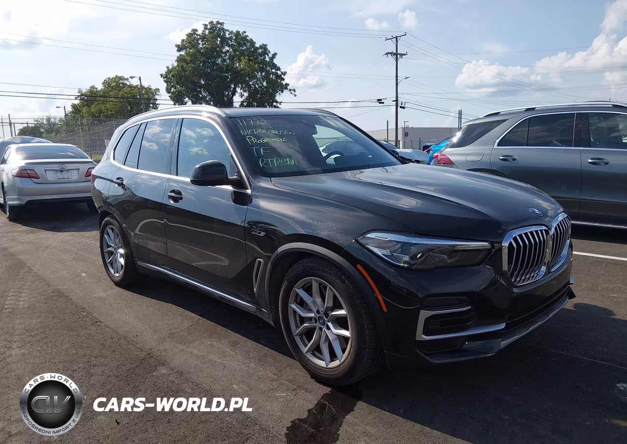 2023 BMW X5 Phev xDrive45E – zdjęcie 1 z 17