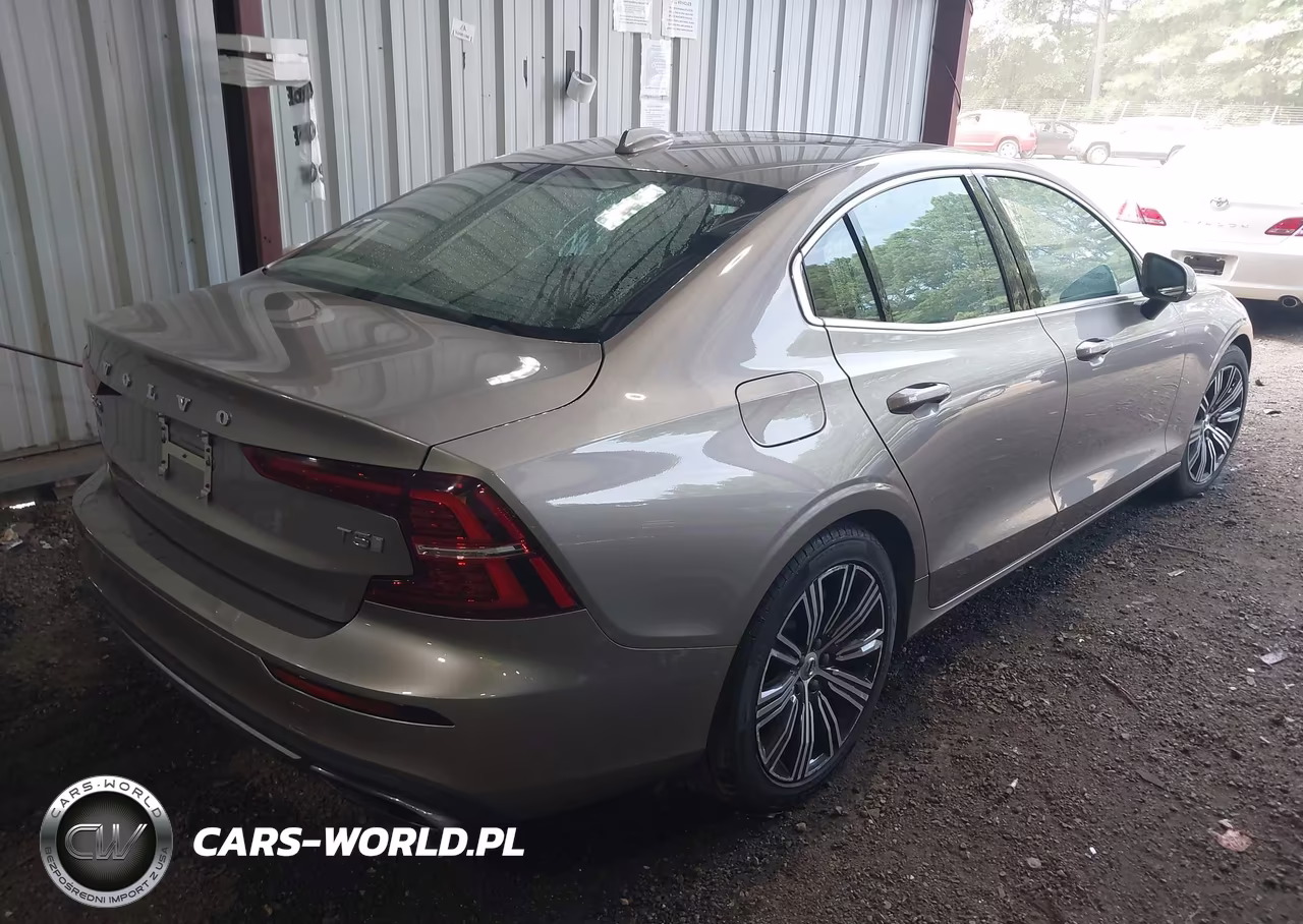 2019 Volvo S60 T5 Inscription VIN:7JR102FL3KG006520 - 4