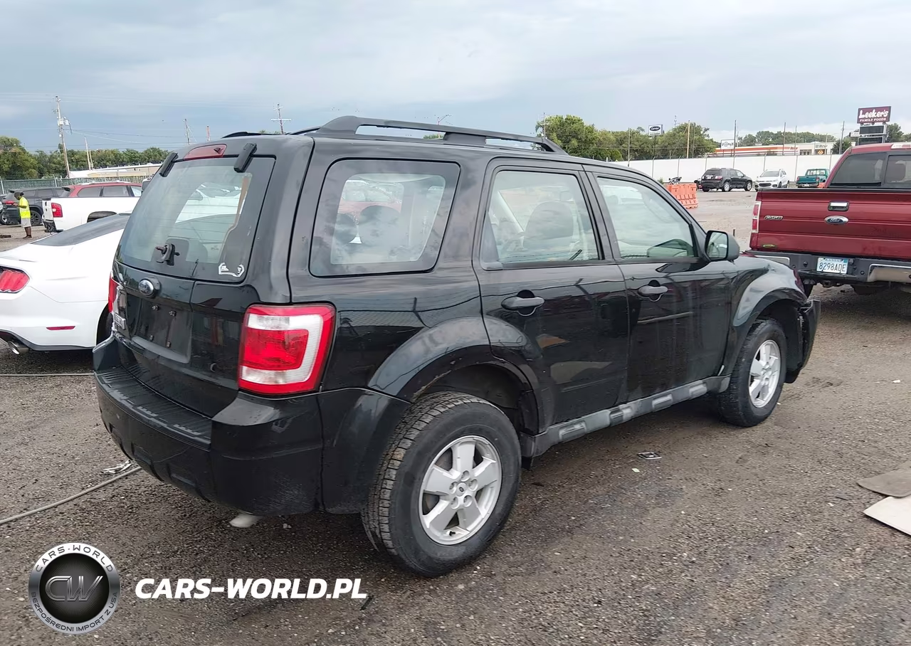 2009 Ford Escape Xls-Xls Manual VIN:1FMCU02769KC86218 - 4
