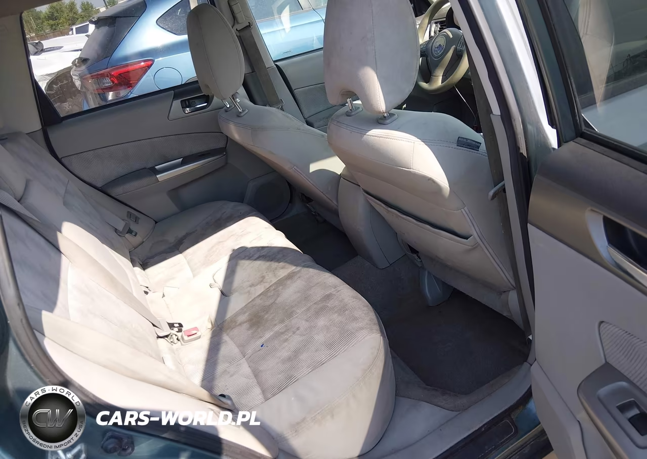 2010 Subaru Forester 2.5X Premium VIN:JF2SH6CC8AH735677 - 8
