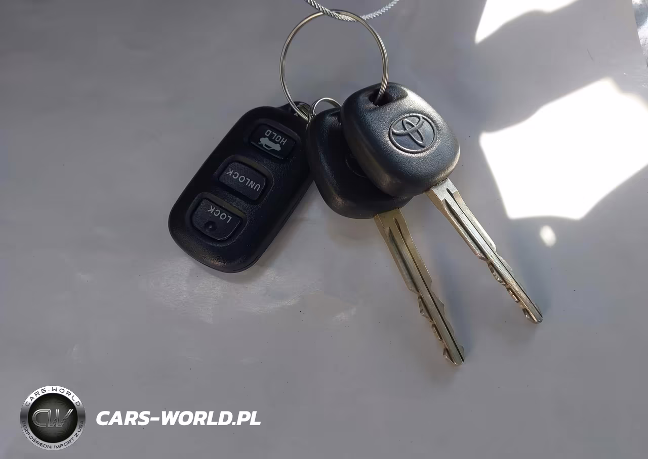 2004 Toyota Camry Xle VIN:4T1BE30K14U848587 - 11