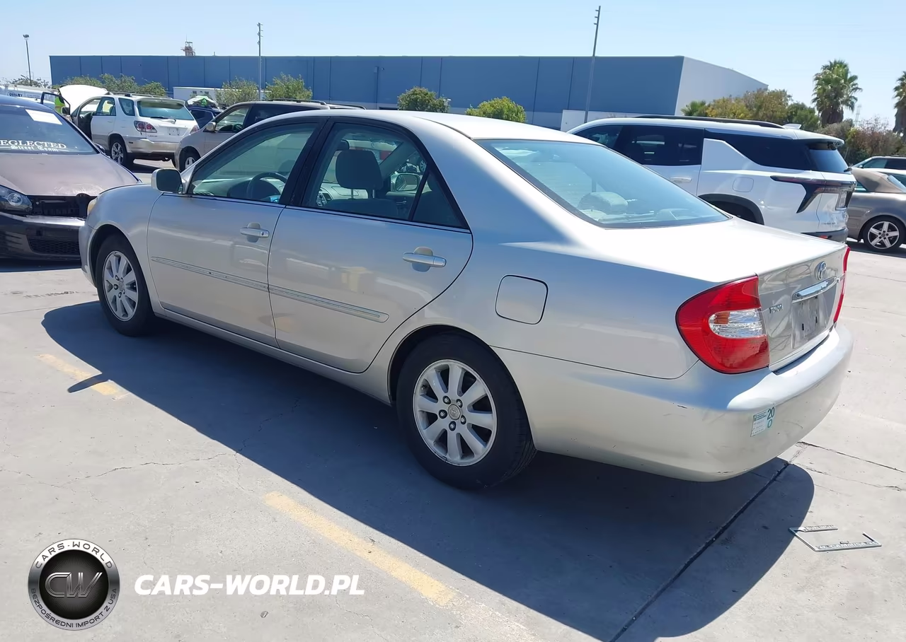 2004 Toyota Camry Xle VIN:4T1BE30K14U848587 - 3