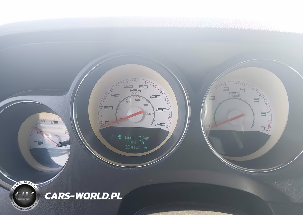 2013 Dodge Challenger Rallye Redline VIN:2C3CDYAG9DH545017 - 7