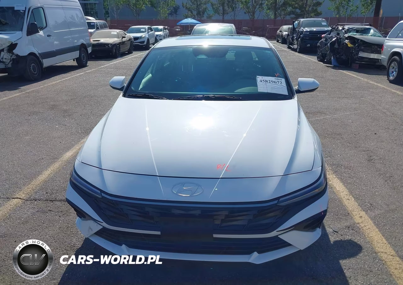 2025 Hyundai Elantra Sel Convenience VIN:KMHLS4DG4SU948107 - 12