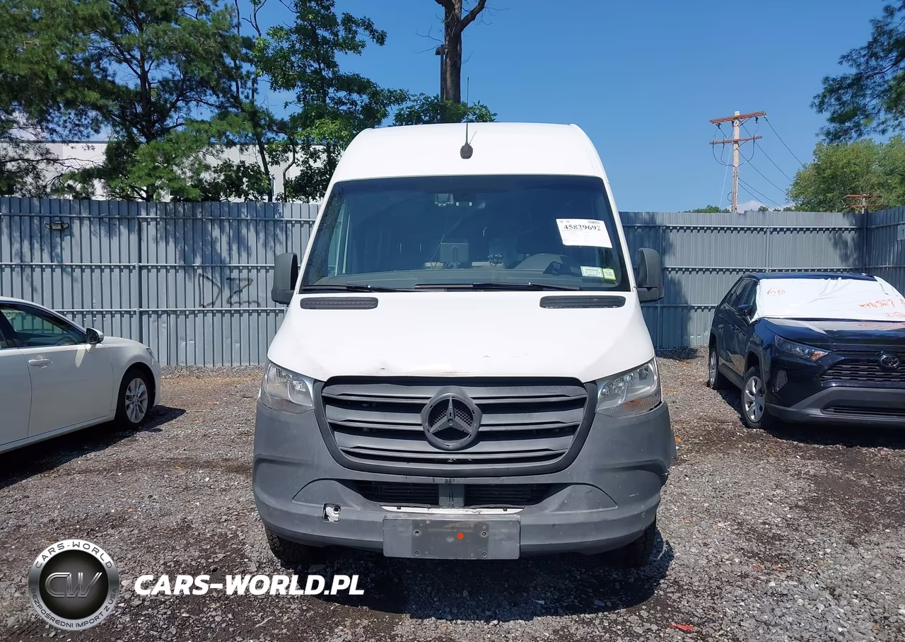 2019 Mercedes-Benz Sprinter 2500 High Roof V6 VIN:WD4PF1CD2KP078863 - 12