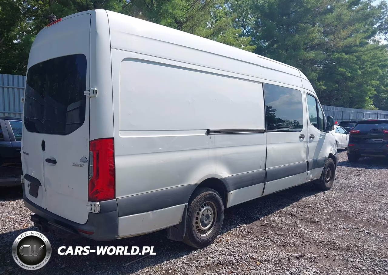 2019 Mercedes-Benz Sprinter 2500 High Roof V6 VIN:WD4PF1CD2KP078863 - 4