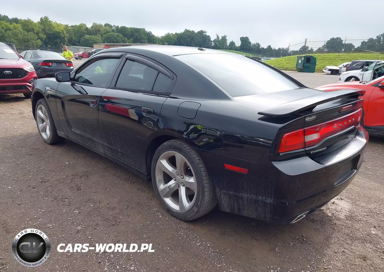 2013 Dodge Charger Se VIN:2C3CDXBGXDH655132 - 3