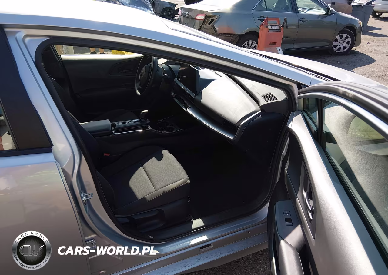 2024 Toyota Prius Le VIN:JTDACAAU9R3023551 - 5
