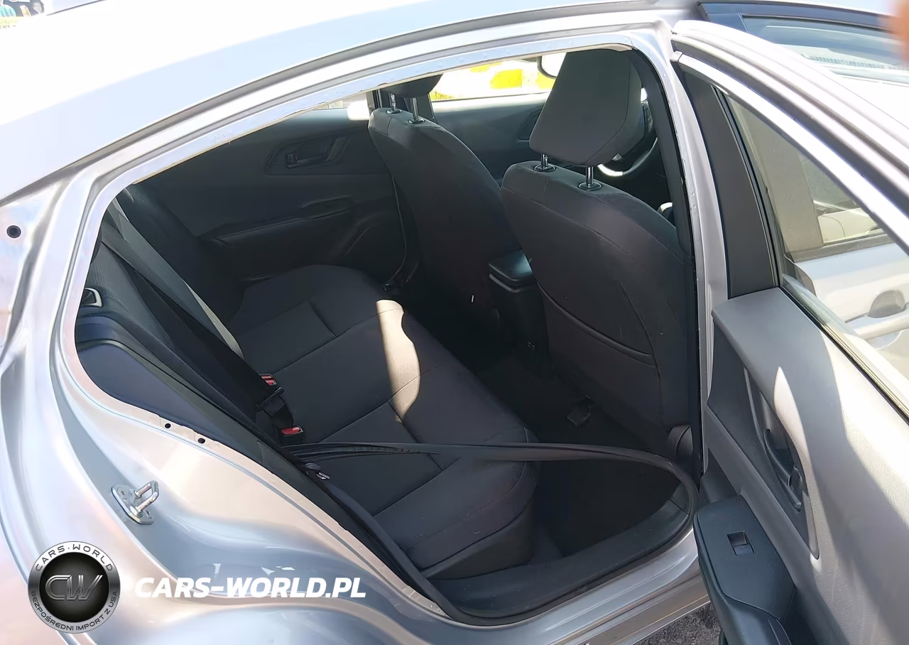 2024 Toyota Prius Le VIN:JTDACAAU9R3023551 - 8