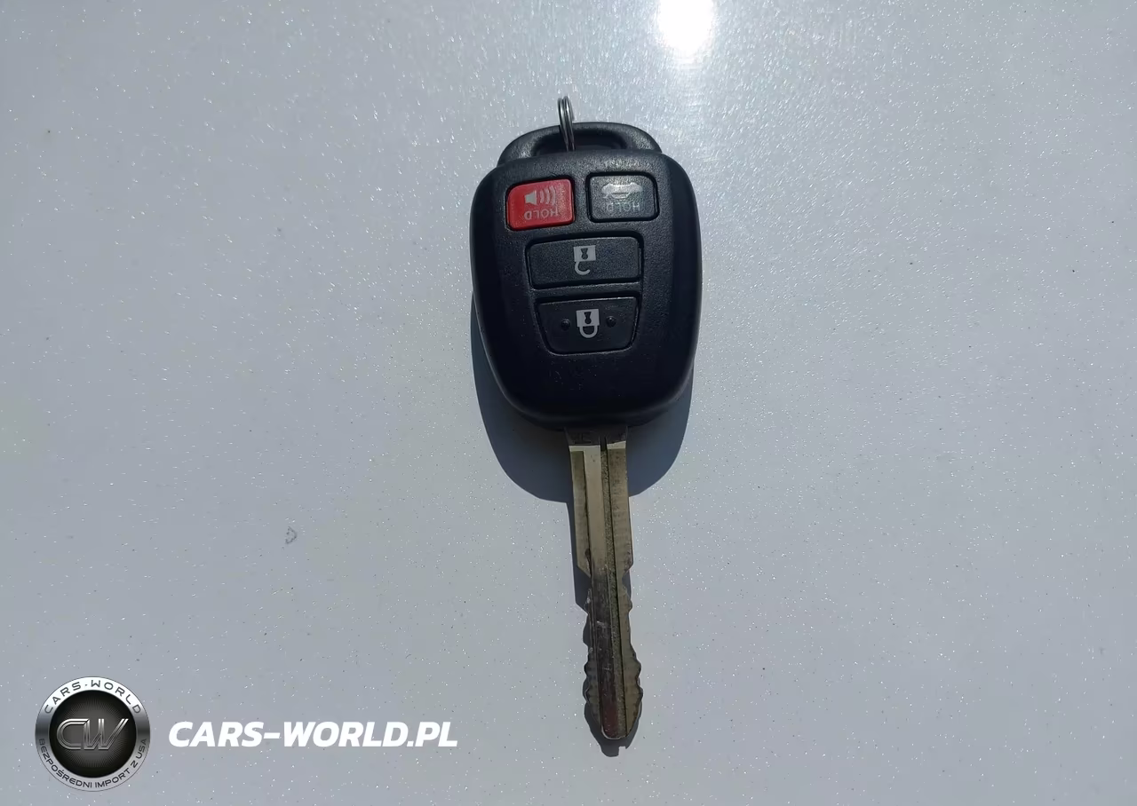 2015 Toyota Camry Le VIN:4T4BF1FK4FR470606 - 11