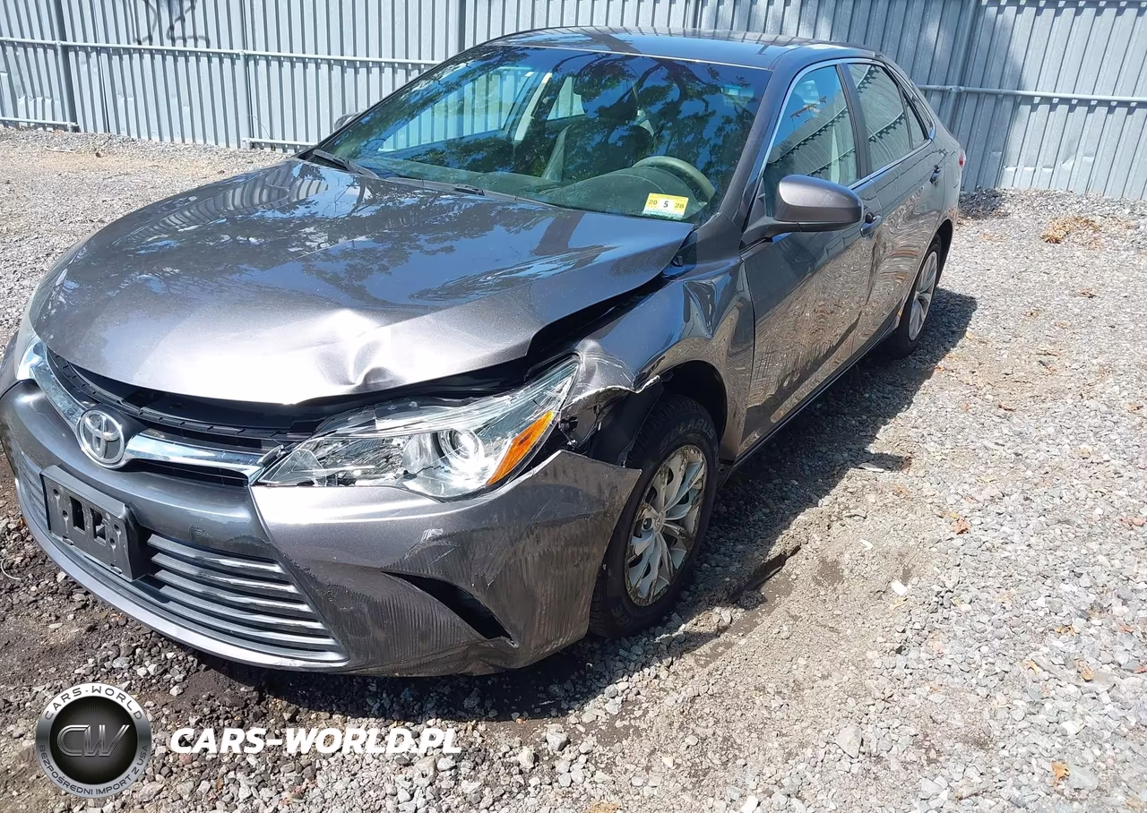2015 Toyota Camry Le VIN:4T4BF1FK4FR470606 - 6