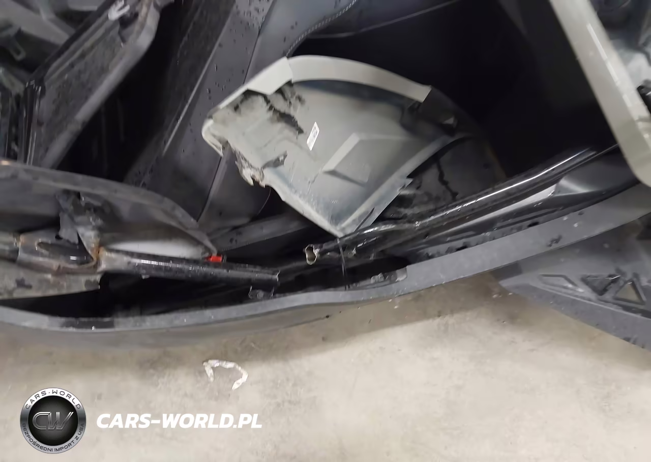 2022 Polaris Slingshot Slr VIN:57XAAFGB1N8148668 - 13