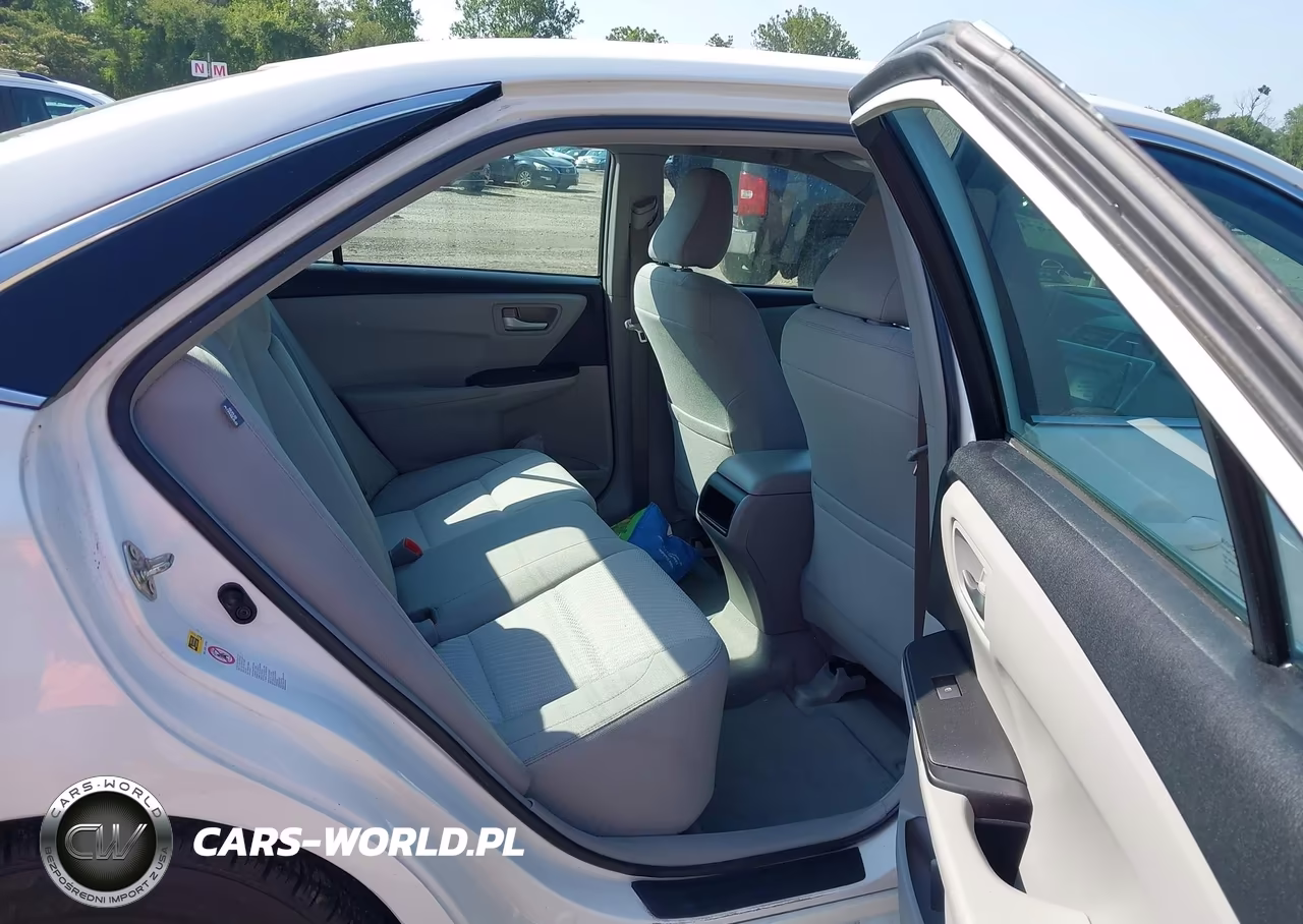 2016 Toyota Camry Le VIN:4T4BF1FK4GR528411 - 8
