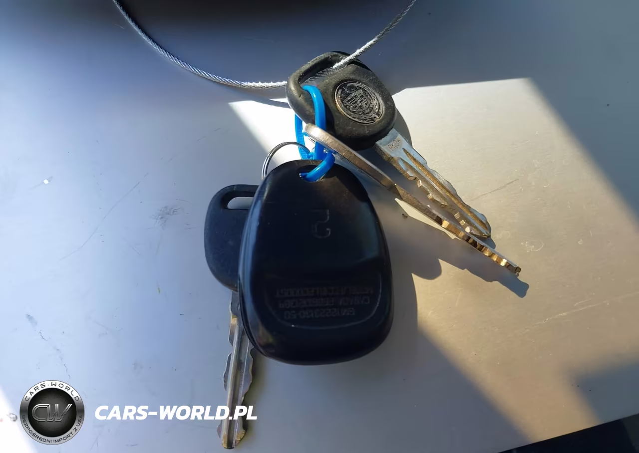 2005 Cadillac Srx V6 VIN:1GYEE637650212504 - 11