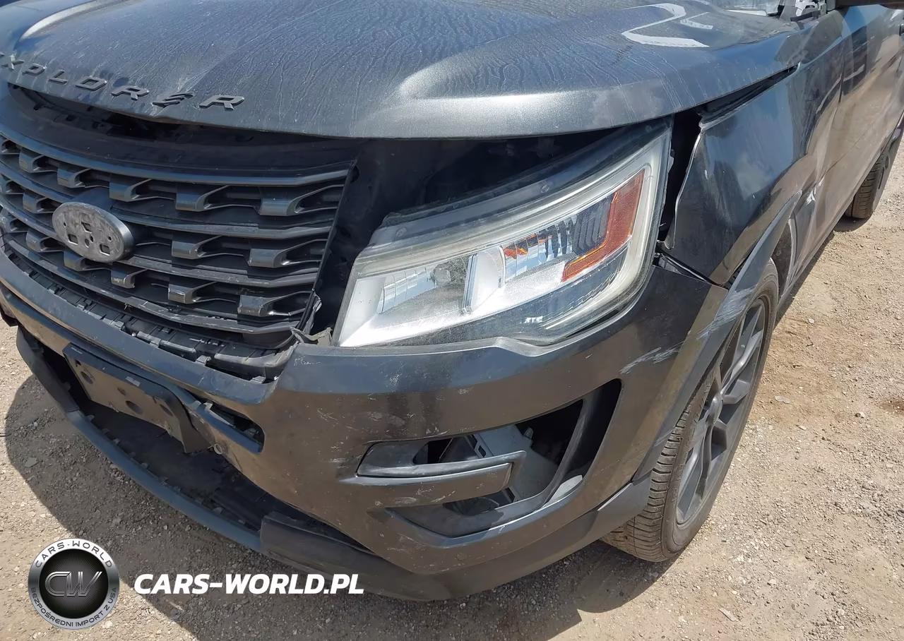 2017 Ford Explorer Xlt VIN:1FM5K7D87HGD98525 - 6