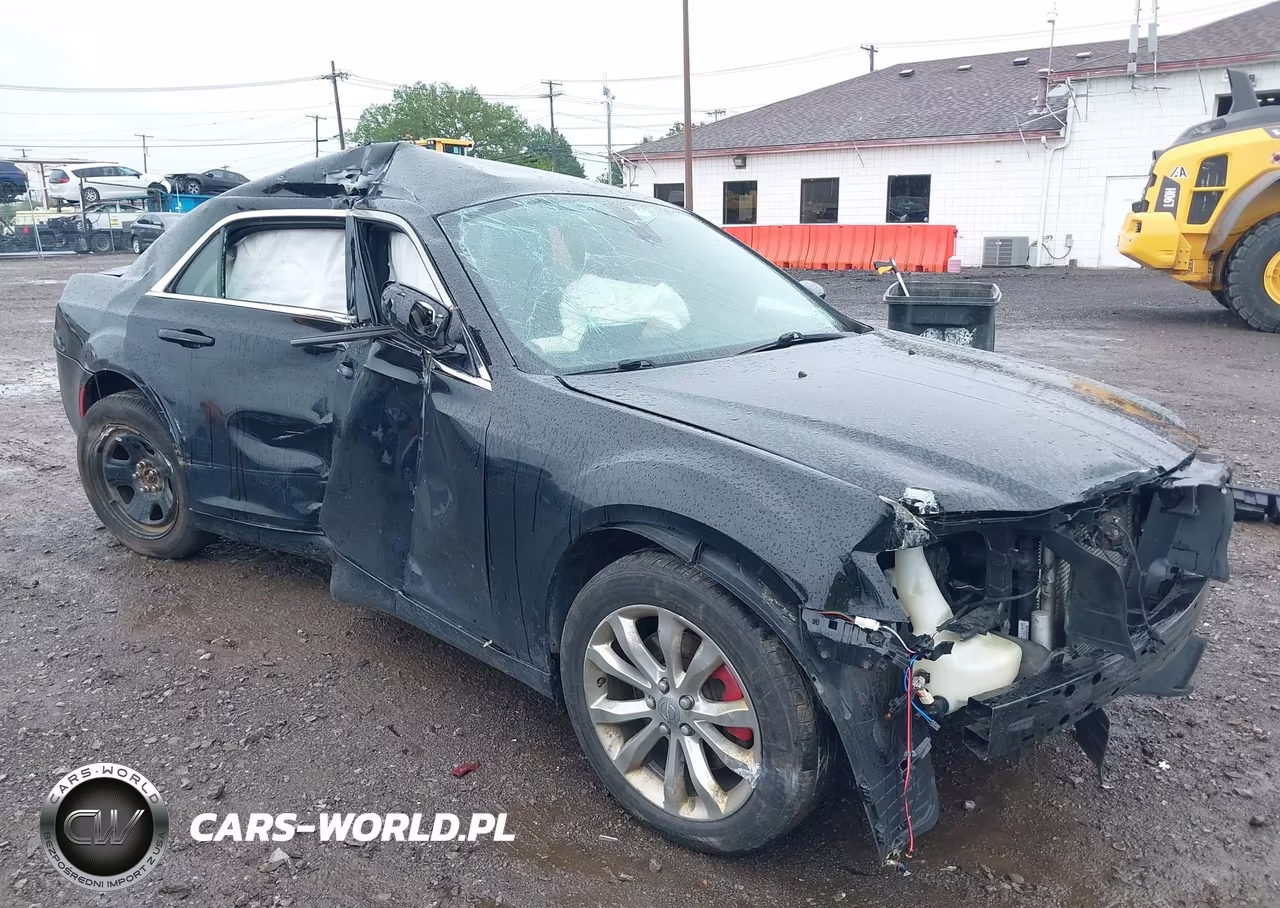 2017 Chrysler 300 Limited Awd – zdjęcie 1 z 17
