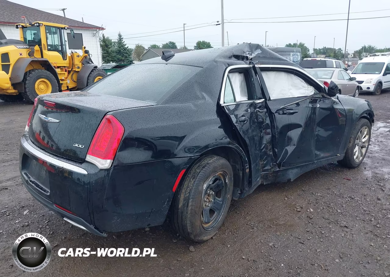 2017 Chrysler 300 Limited Awd VIN:2C3CCARG0HH617971 - 4
