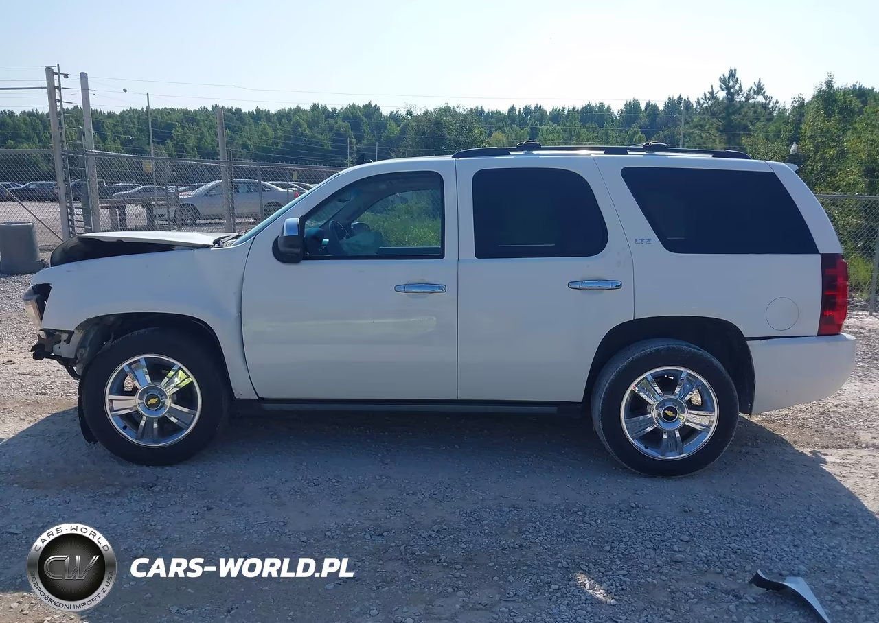 2009 Chevrolet Tahoe Ltz VIN:1GNFC33J19R291065 - 14