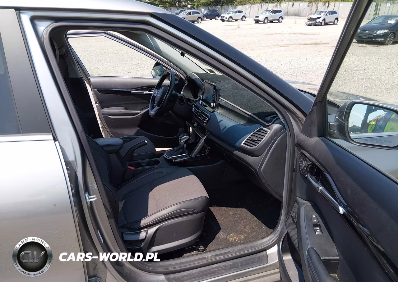 2023 Kia Seltos S VIN:KNDEUCAA1P7460577 - 5