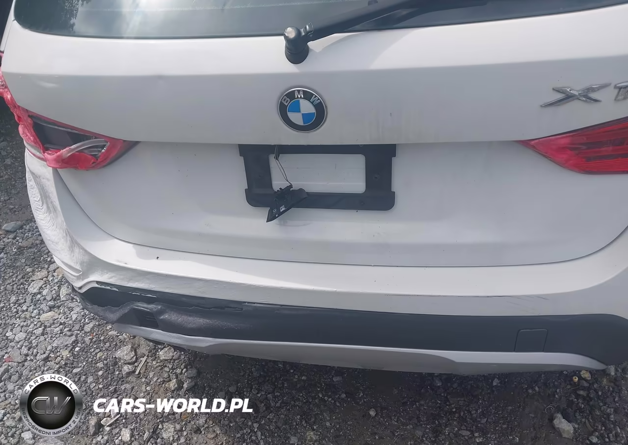 2014 BMW X1 Sdrive28I VIN:WBAVM1C5XEVW47682 - 12