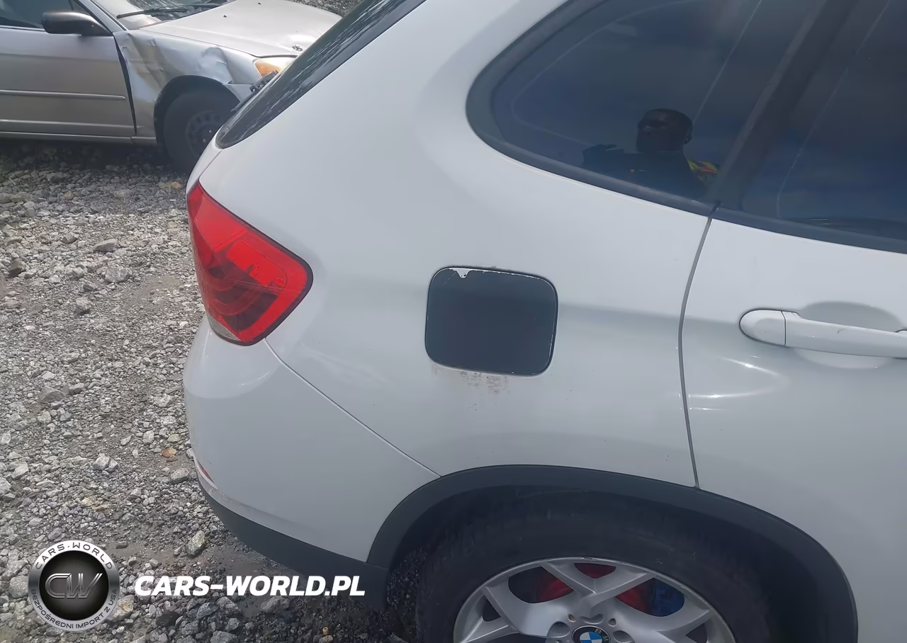 2014 BMW X1 Sdrive28I VIN:WBAVM1C5XEVW47682 - 13