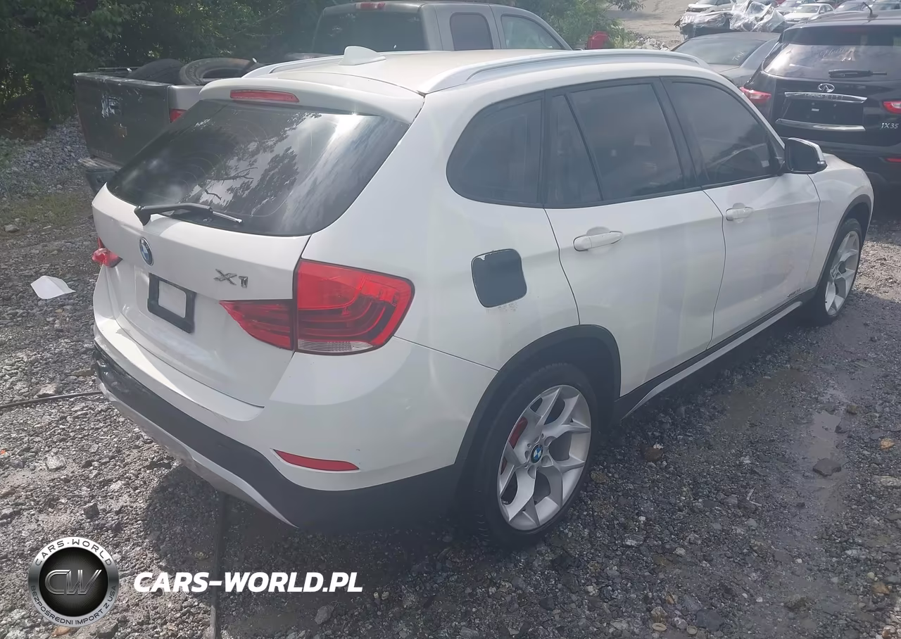 2014 BMW X1 Sdrive28I VIN:WBAVM1C5XEVW47682 - 4