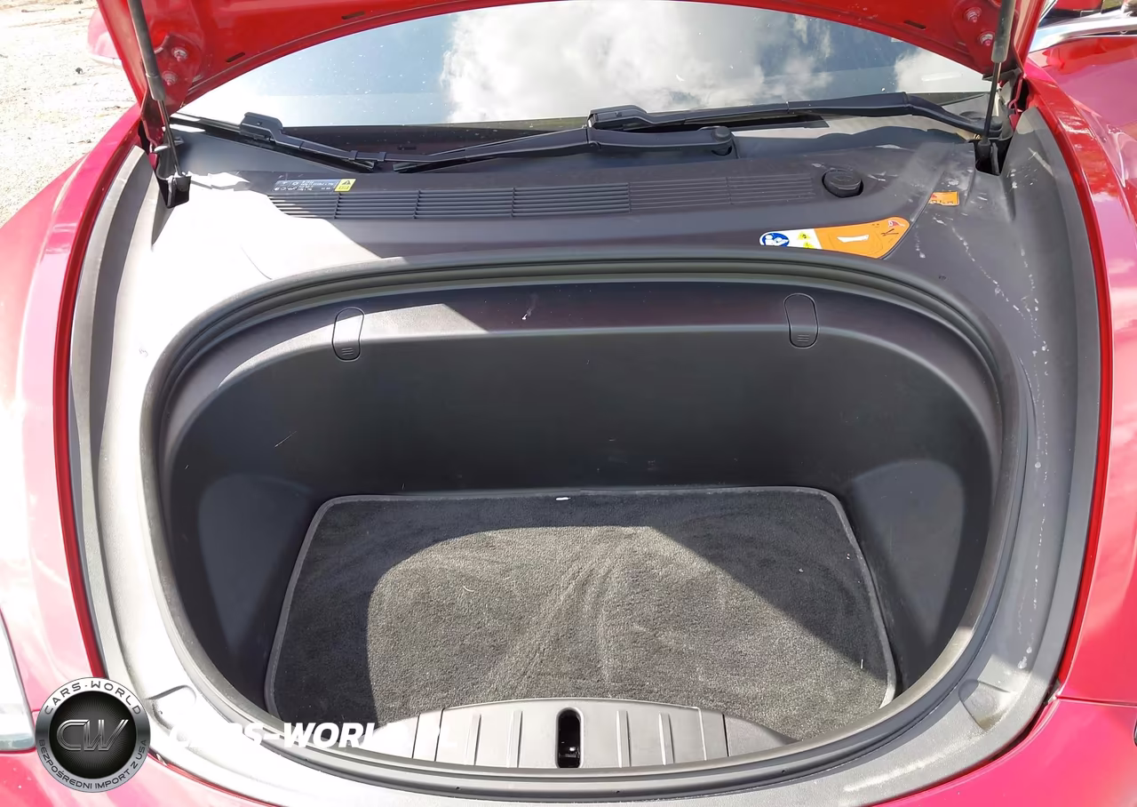 2018 Tesla Model 3 Long Range-Mid Range VIN:5YJ3E1EA1JF016877 - 10