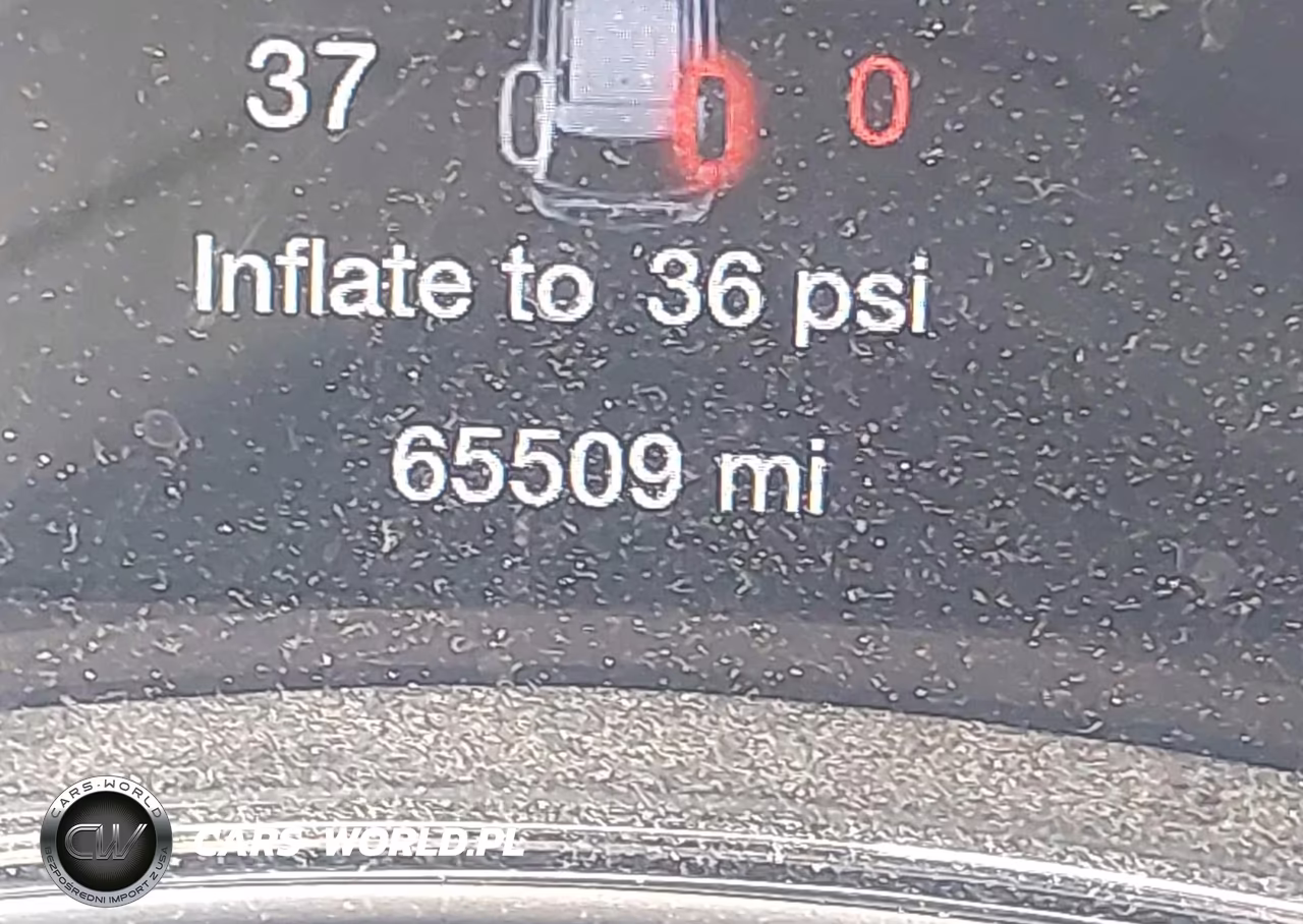 2018 Jeep Grand Cherokee Altitude 4X4 VIN:1C4RJFAG6JC120288 - 15