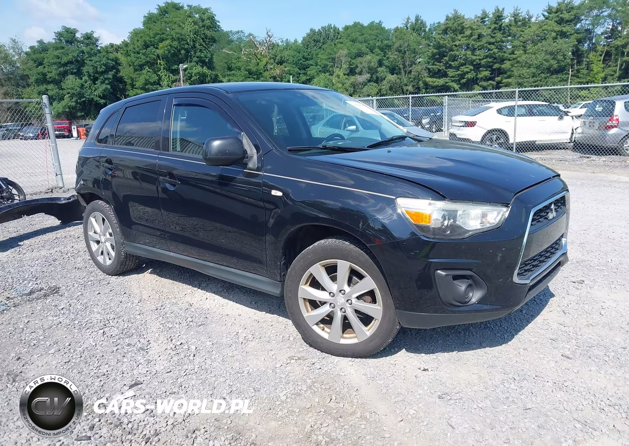 2013 Mitsubishi Outlander Sport Es