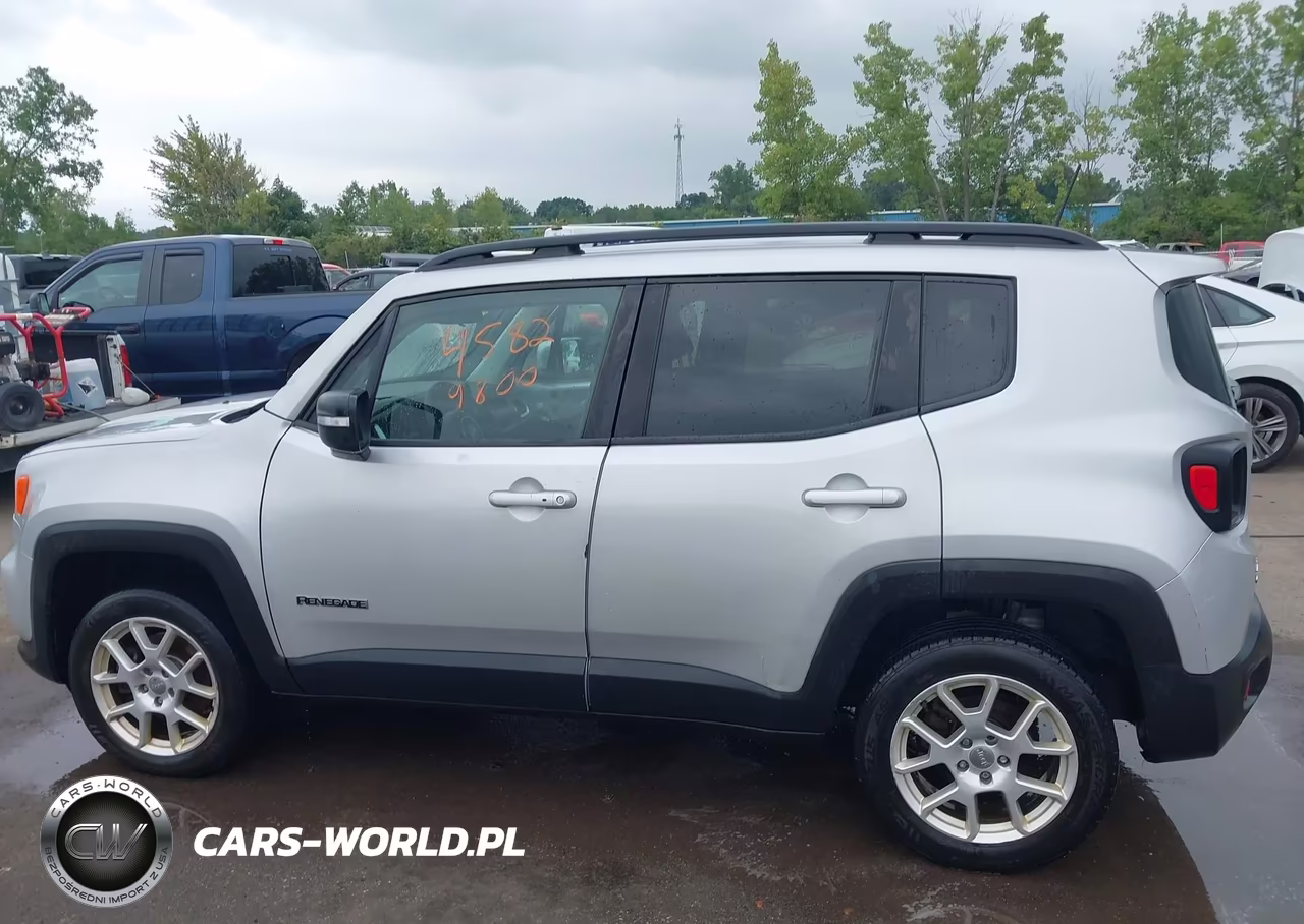 2020 Jeep Renegade Latitude 4X4 VIN:ZACNJBBB6LPL29679 - 15