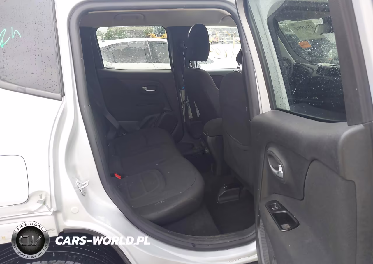 2020 Jeep Renegade Latitude 4X4 VIN:ZACNJBBB6LPL29679 - 8