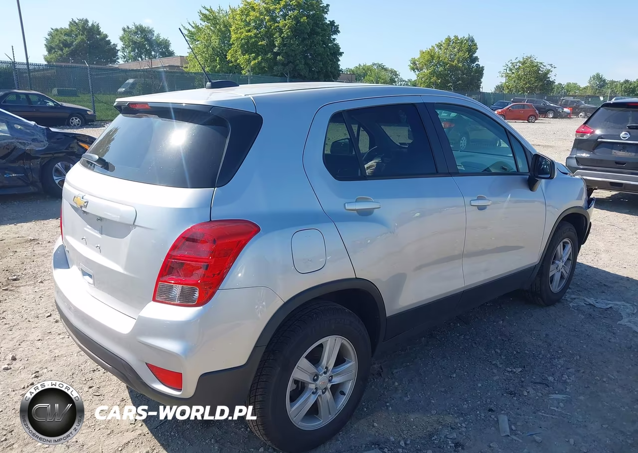 2022 Chevrolet Trax Awd Ls VIN:KL7CJNSM6NB515830 - 4