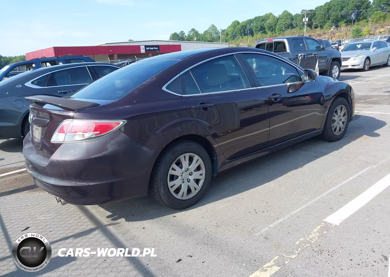 2011 Mazda Mazda6 I Sport VIN:1YVHZ8BH2B5M09157 - 4