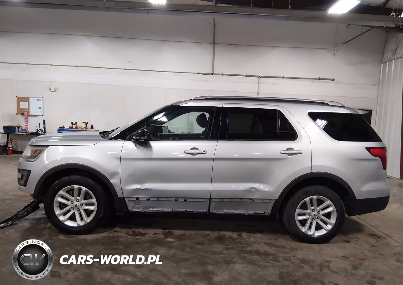 2016 Ford Explorer Xlt VIN:1FM5K7D89GGA44407 - 15