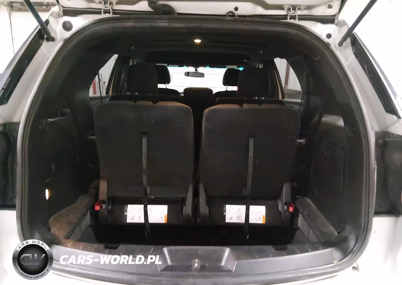 2016 Ford Explorer Xlt VIN:1FM5K7D89GGA44407 - 18