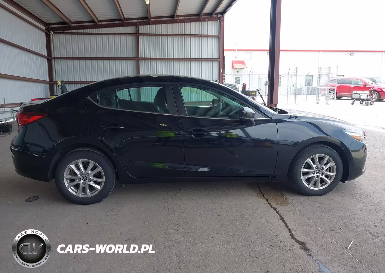 2017 Mazda Mazda3 Sport VIN:3MZBN1U70HM137713 - 13