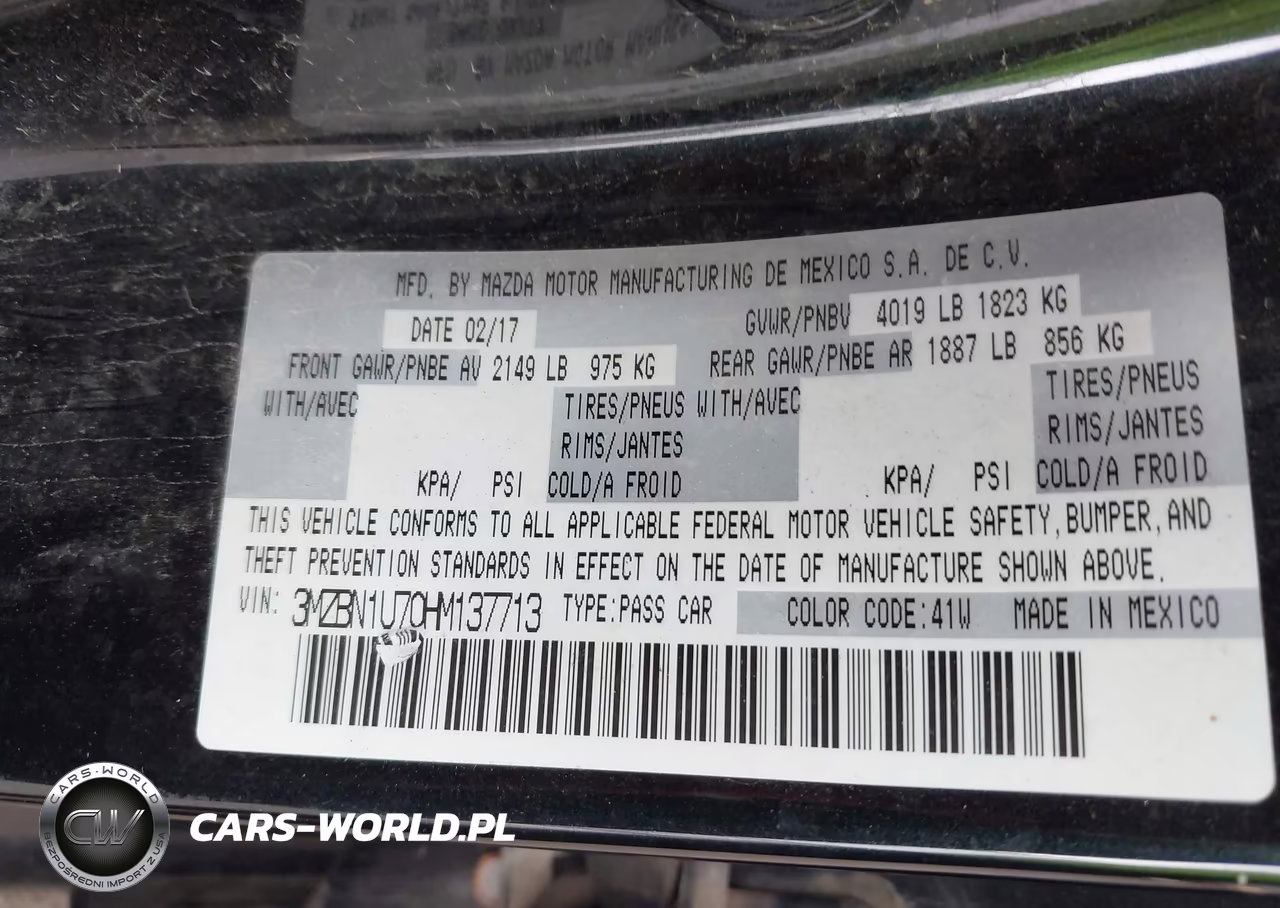 2017 Mazda Mazda3 Sport VIN:3MZBN1U70HM137713 - 9