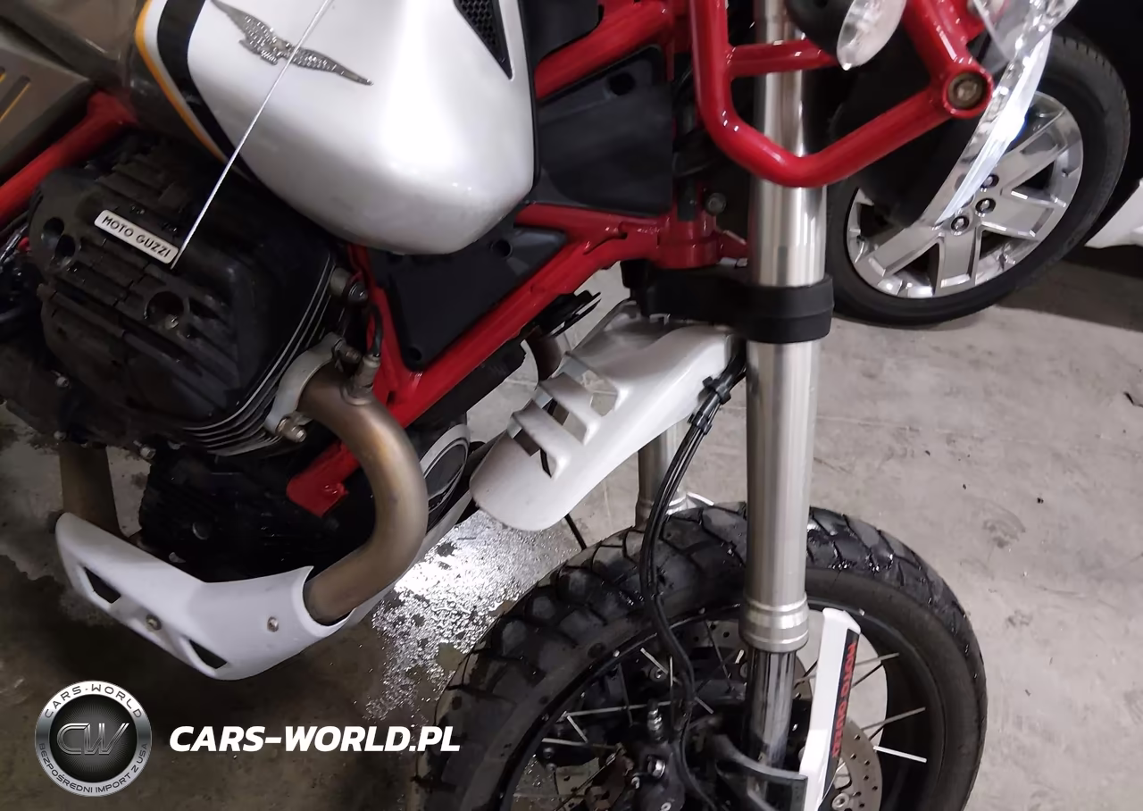 2021 Moto Guzzi V85 Tt VIN:ZGUKYUA09MM000212 - 16