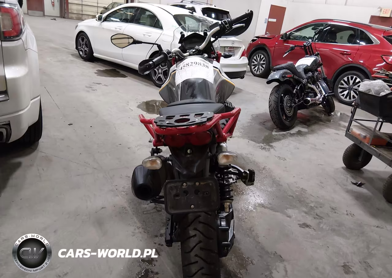 2021 Moto Guzzi V85 Tt VIN:ZGUKYUA09MM000212 - 6